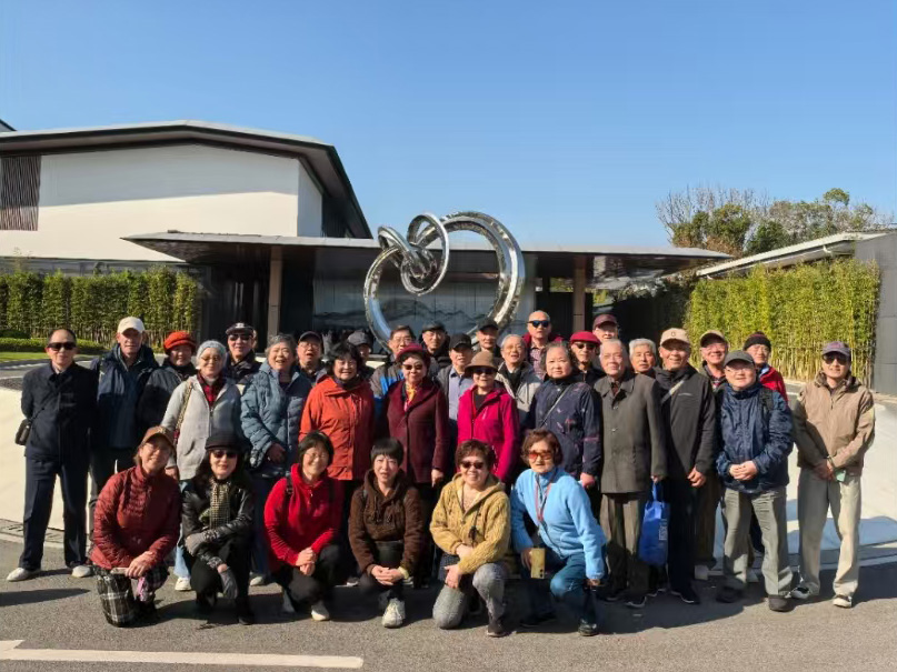 1764607752617049662.jpg 1764607752617049662.jpg