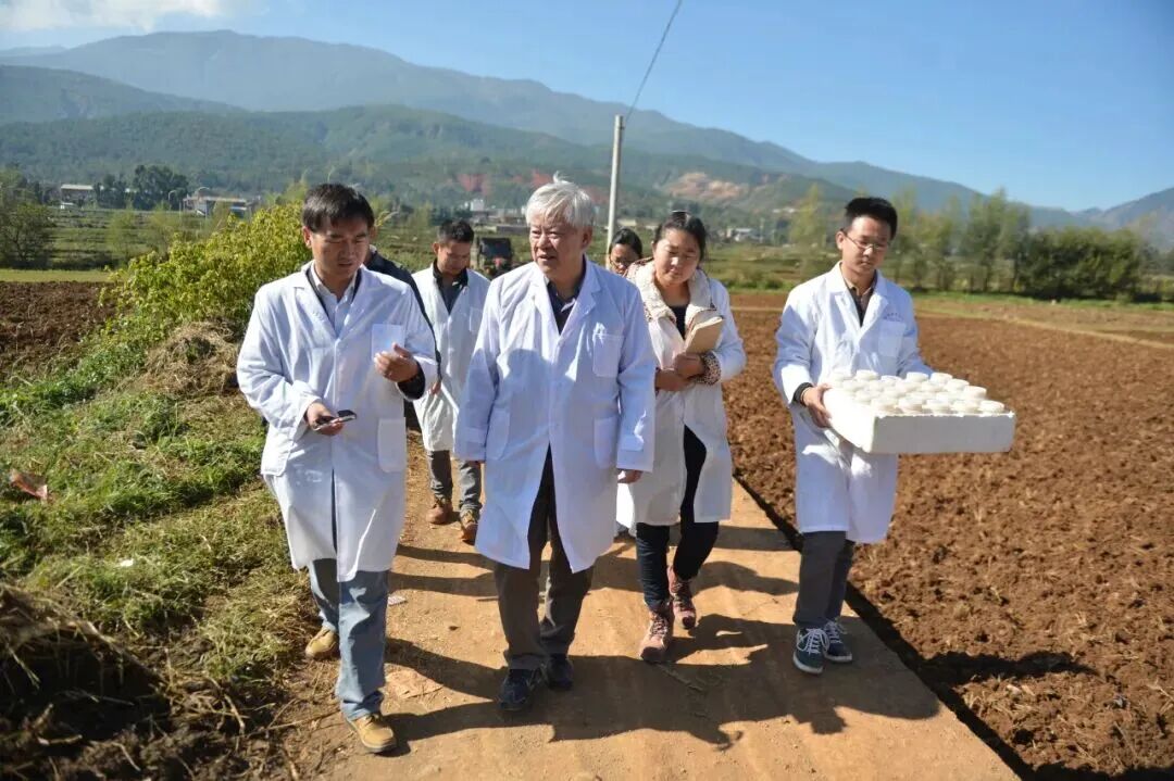 2026.5.29 致敬！上海交大孔海南老教授获评全国“最美科技工作者”_img4.jpg