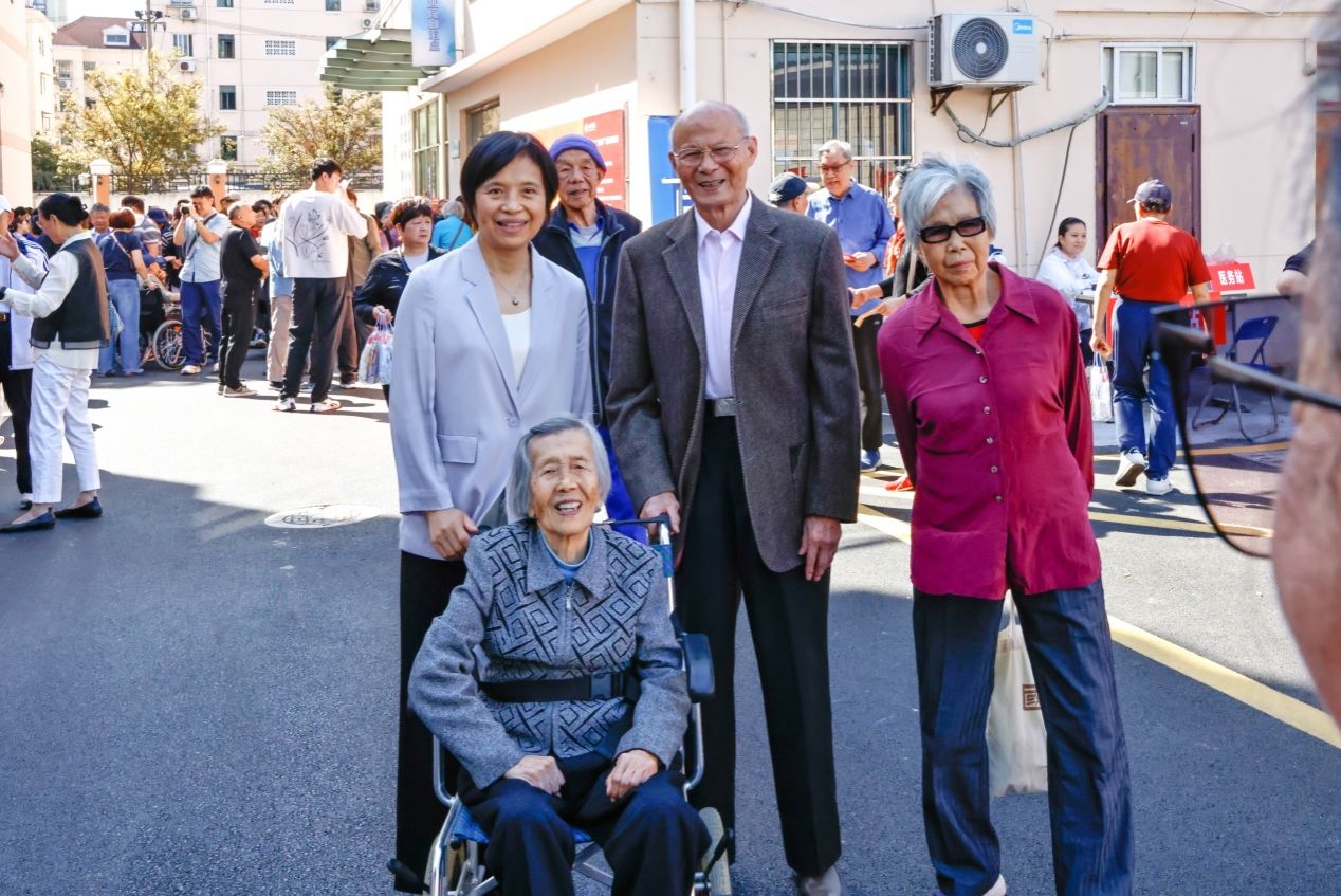 1792386759470008494.jpg 2026.10.17 上体大敬老节活动安排很暖心_img1.jpg